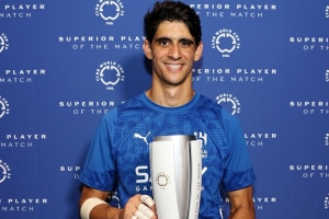 开云登录入口地址-马卡：利雅得新月准备和布努续约年薪翻倍，成为队内顶薪球员之一